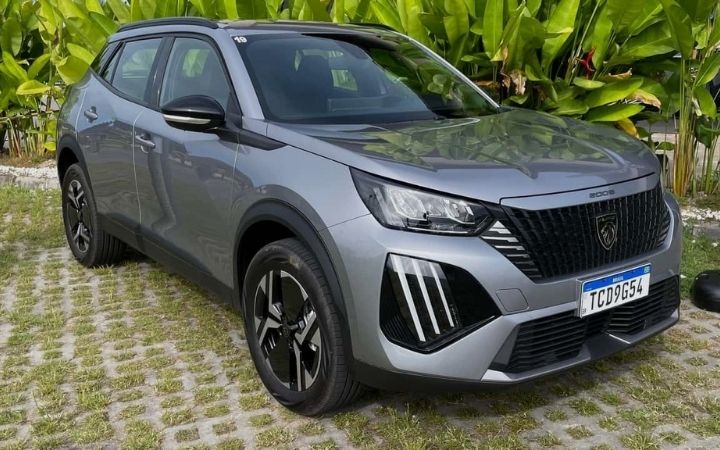 Campanha convida público a comparar modelos Peugeot com concorrentes