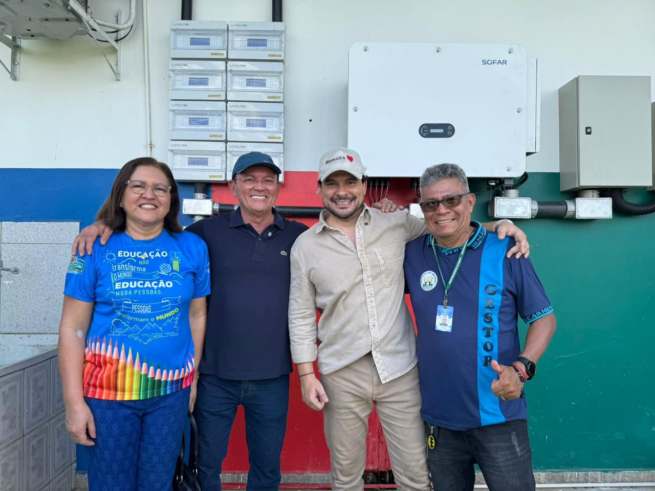 Capitão Alberto Neto inaugura sistema de energia solar em escolas de Humaitá