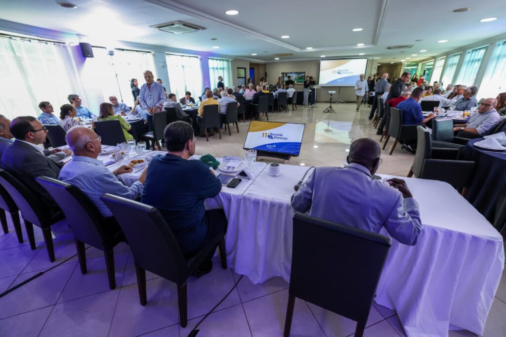 Eduardo Braga fala sobre reforma tributaria na Fecomercio Portal Fred Novaes