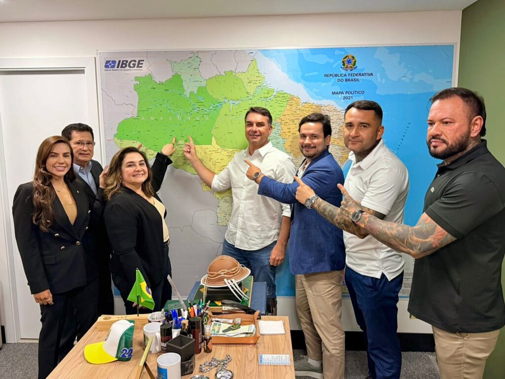 PL do Amazonas e Flavio Bolsonaro Portal Fred Novaes