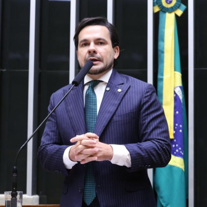 “Querem evitar o julgamento antes das eleições”, reage Capitão Alberto Neto após pedido de vista no STF