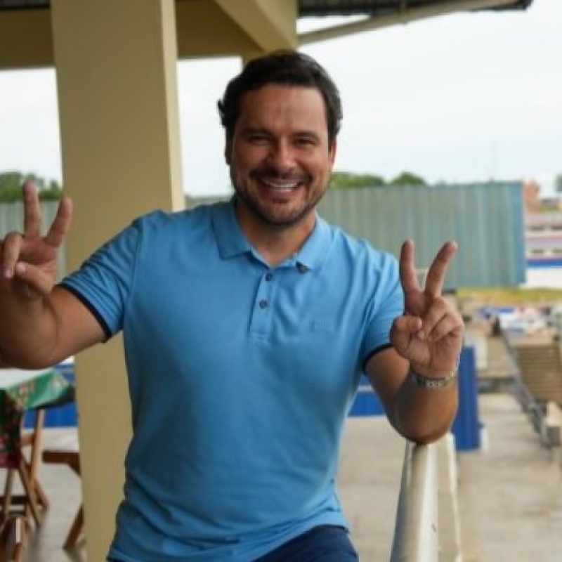 Capitão Alberto Neto lidera disputa ao Senado no Amazonas, aponta AtlasIntel