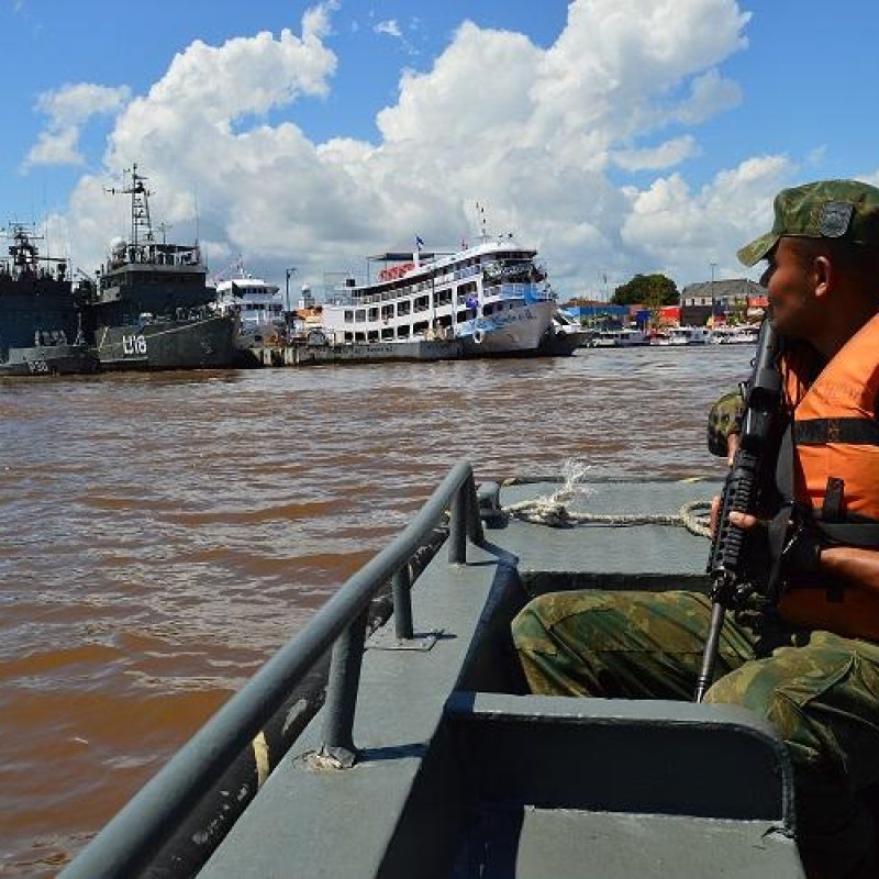 Projeto de Capitão Alberto Neto cria marco legal para combater pirataria fluvial no Brasil