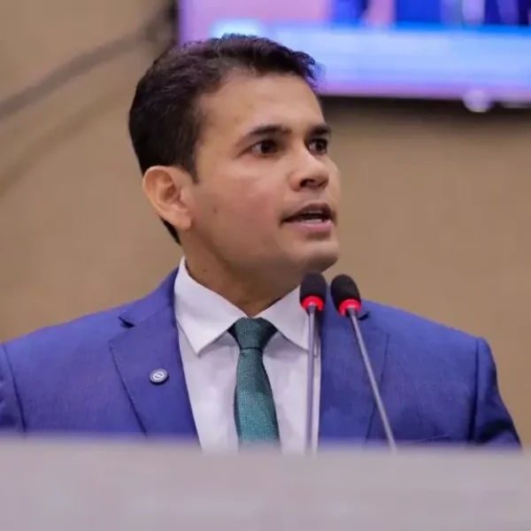 MPAM investiga viagem de David Almeida ao Caribe e contratos suspeitos com a Prefeitura de Manaus