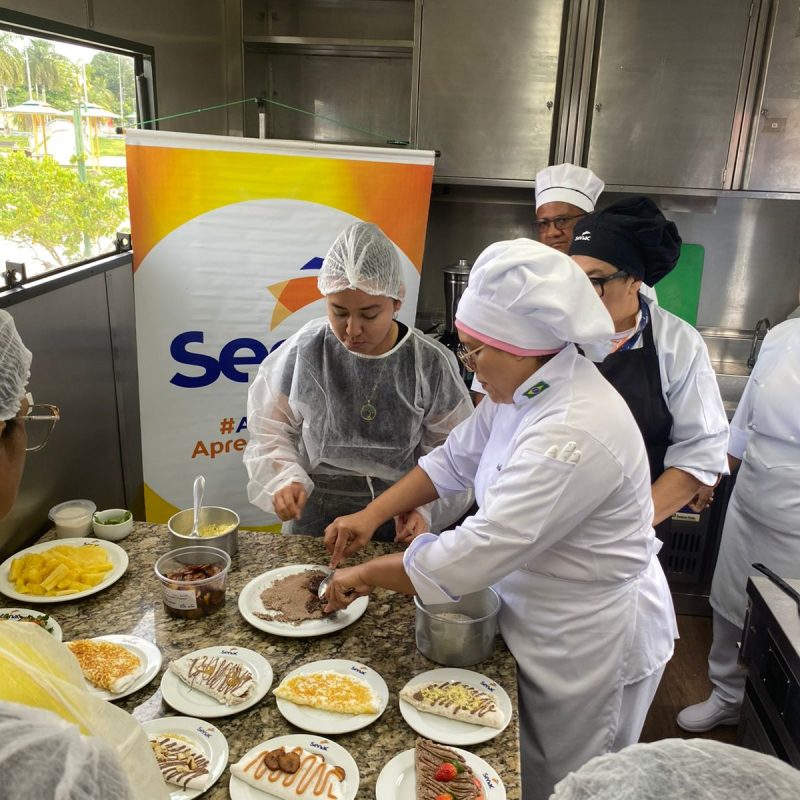 Inscrições para cursos gratuitos de gastronomia e atendimento começam neste domingo