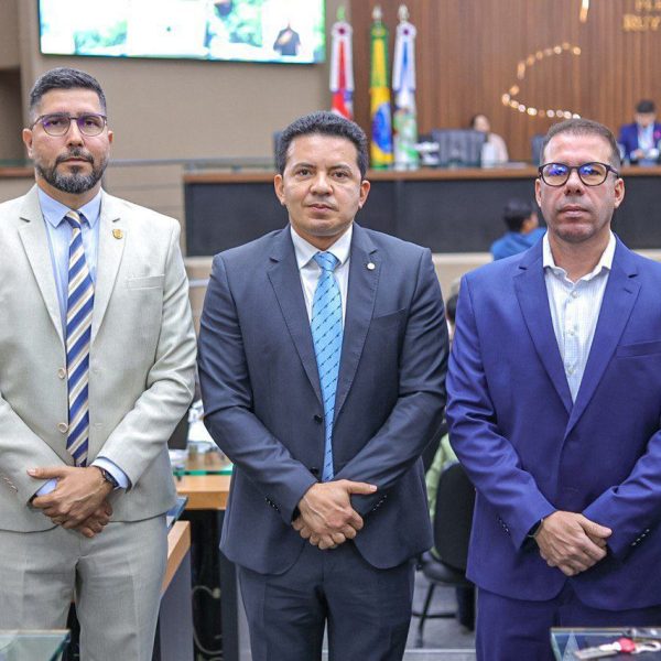 Escrivães e investigadores da Polícia Civil no interior vão receber gratificação de chefia por iniciativa do Delegado Péricles