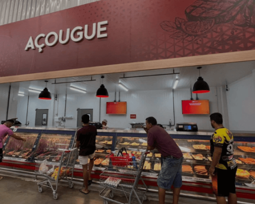 Grupo Nova Era reinaugura unidade na avenida Silves, com espaço ampliado
