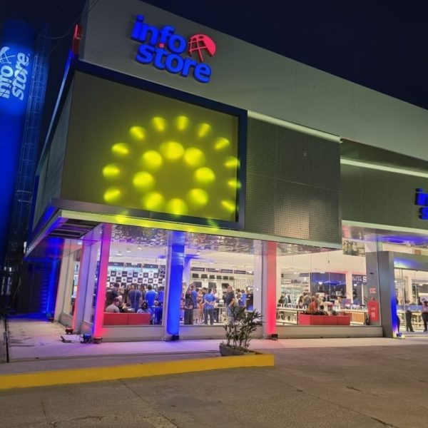 Info Store celebra aniversário de 27 anos, com sorteios e promoção de até R$ 50 mil em prêmios