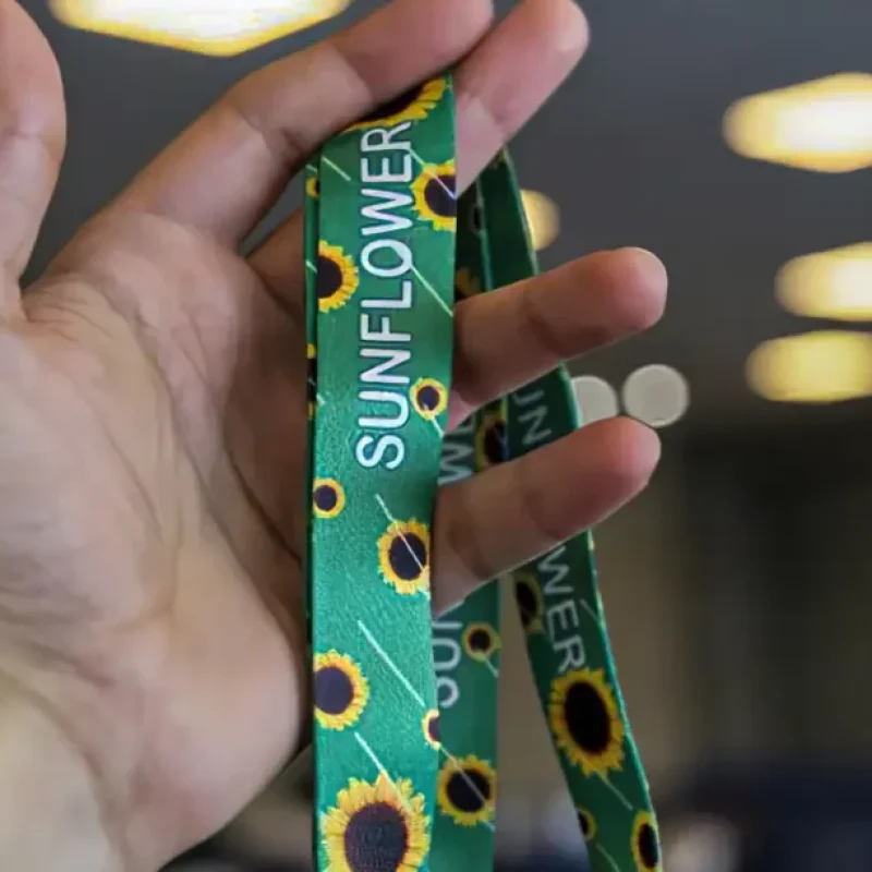 Lula veta distribuição do cordão de girassóis pelo SUS e prejudica pessoas com deficiências ocultas