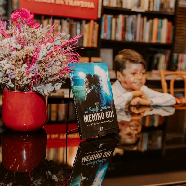 Maior torcedor do mundo em 2024, “Menino Gui” inaugura sede de associação em Manaus