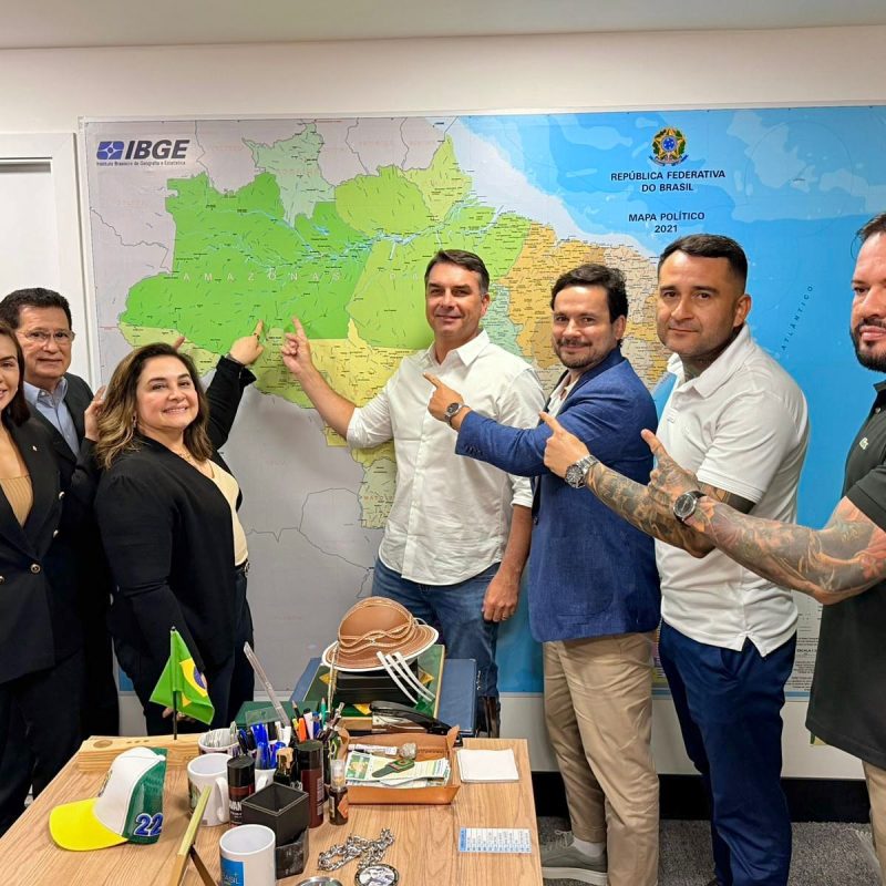 PL Amazonas reúne com Flávio Bolsonaro e traça estratégias da pré-campanha no Estado