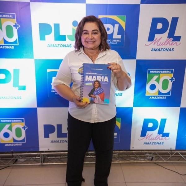 Professora Maria lança plano de governo, destaca projetos e pede oportunidade