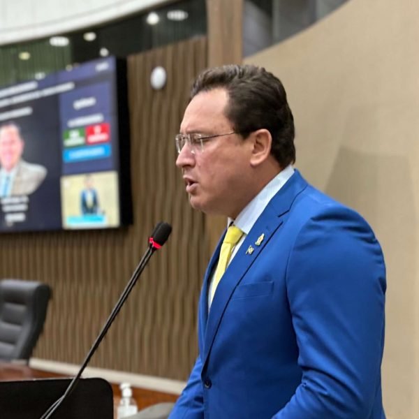 Raiff Matos cobra medidas da Prefeitura de Manaus contra o calor na capital