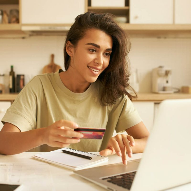 No Norte, 68% das pessoas usam o parcelamento para quitar dívidas, mostra Serasa