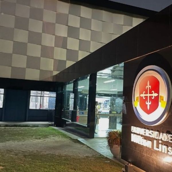 Nilton Lins lança cursos de pós-graduação com IA na aprendizagem